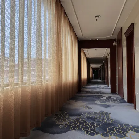 Yangzhong Xinba Hotel