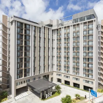 Hewitt Resort Naha