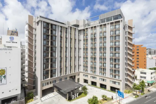 Hewitt Resort Naha Отели рядом с достопримечательностью «Makishi Public Market»