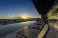 Hewitt Resort Naha - Strand