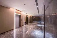 KDworld Hotel (Guigangke World High Speed Rail Station Store) Hotels in Guigang