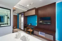 โรงแรมเดอะ มารีน่า ภูเก็ต