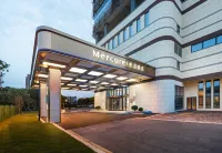 Mercure Changshu Riverside Hotel