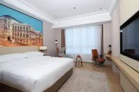 Vienna International Hotel (Nanchang West Railway Station Honggutan University Town) - Airport Shuttle