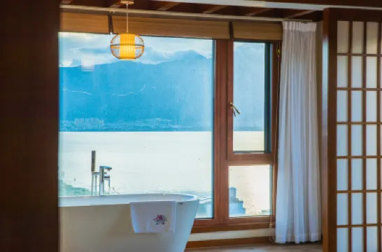 Fresh air·御澗海景度假別墅 大理市酒店