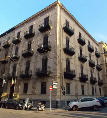 Hotel Tonic Hotel in zona Monumento a Carlo Cottone