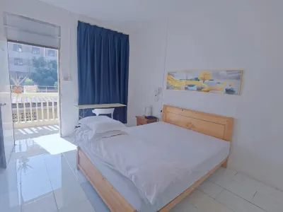 Xinhua Apartment