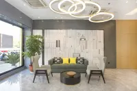 City Comfort Inn Hotel (Zhangshu Shidaiguangchang)