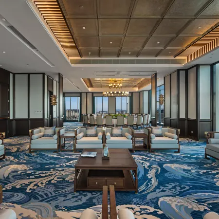 Jinzhou Blossom Hotel