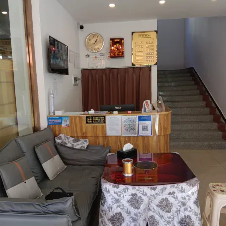 Kangyu Business Hotel