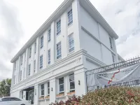 Le Cannes, a Recall Luxe Hotel Hoteles cerca de Puente de Mengrai