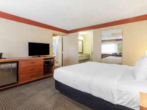 La Quinta Inn & Suites by Wyndham Chicago Tinley Park