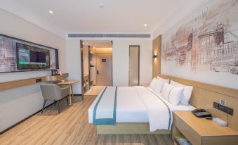 City Comfort Inn Hotel (Yueyang Pingjiang Nanjiang Fulong Pedestrian Street)