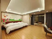 Gudongju Leisure Homestay Hotels in Lianping