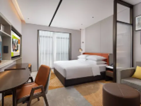Home2 Suites by Hilton Fuzhou Cangshan Hotels near Yantai Hill Park