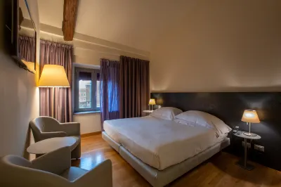 Hotel Annunziata Hotels near Castle Estense