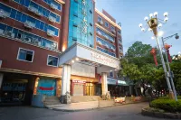 Yongsheng Hyundai Hotel (Gao'an long-distance bus station pengtai department store) 가오안 호텔