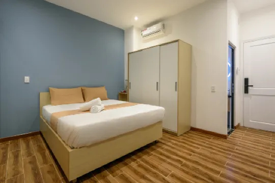 Cozrum Homes - June Corner