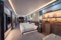 Phoenix Flower Trail Rain House B&B Hotels in Fenghuang