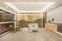 Warm Corner Hotel (leiyang Inventor Plaza Branch)