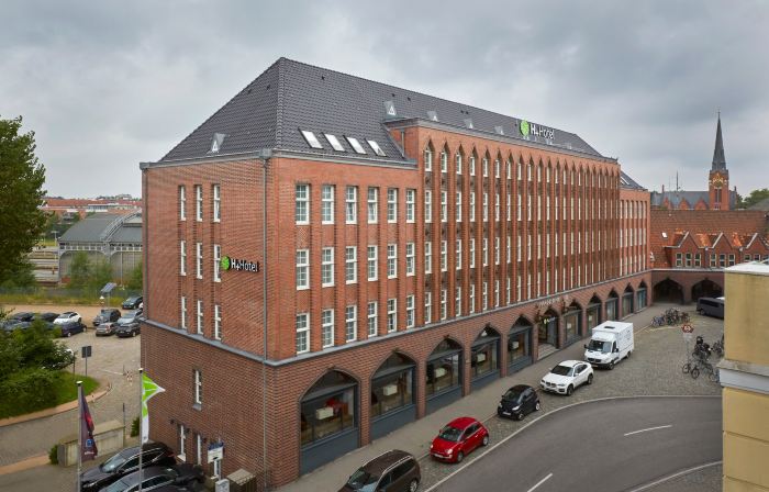 H+ Luebeck