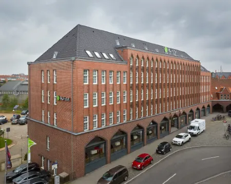 H+ ホテル リューベック リューベックのホテル