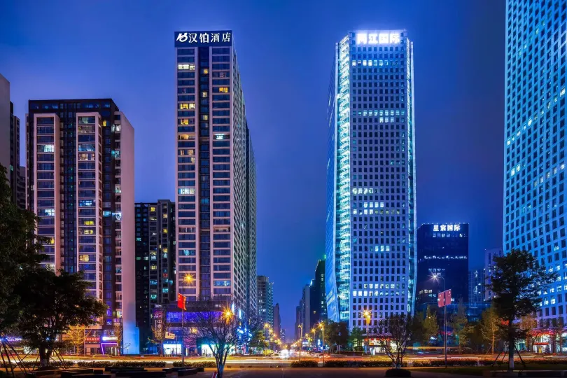 Ganghua Harbor Hotel (Chengdu Century City New Exhibition Global Center)