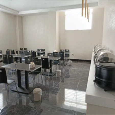 Ludian Yueyue Hotel