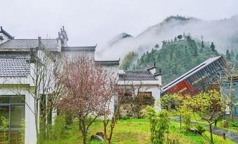 Mosu | Hongcun Xiangju · Wild Luxury Designer Resort Hotel(Mount Huangshan Flagship Store)