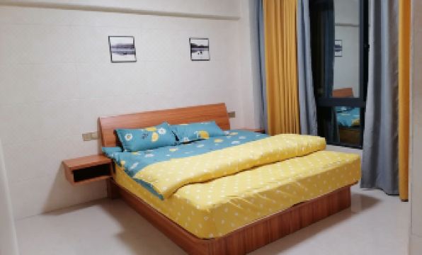 Youyi Theme Apartment (Quanzhou Dongche Station)