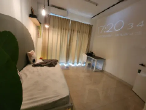 Ixora Coliving Lifestyle Homestay Hotel di Ayer Keroh