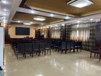 Pengzhou Longhuai Hotel