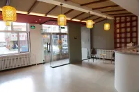 Guya Homestay (People's Hospital)