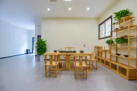 藍舍飯店（武勝縣政府店） - 停車場