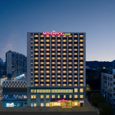 Mövenpick by Accor Binjiang Nanjing Hotel berhampiran Menara Yuejiang