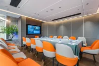 Ease Hotel (ZiGui Qu Yuan Hometown Store)