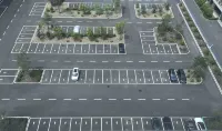 遼源經開區智選假日飯店 - 停車場