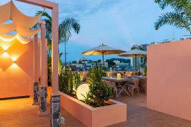 Xiamen Yidu Trendy Homestay (Zhongshan Road Ferry Terminal Branch)