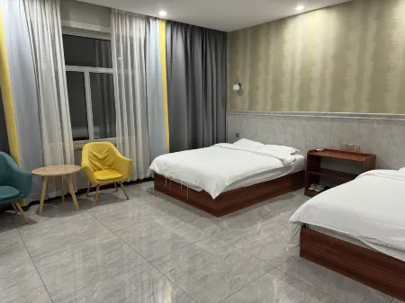 Ehua Business Hotel Отели рядом с достопримечательностью «Fuyuan Port»