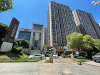 Peter·By Cloud Yunqi Light Luxury Homestay (Sanming Wanda) - Kitchen