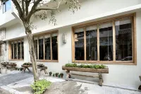 Guoxiang Tea House (Chaozhou Tea City Branch) Hotels in Чаоџоу