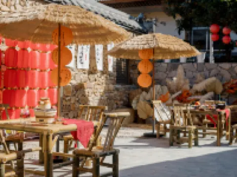 Valley Love Holiday Home (Zhangjiajie Forest Park Zhongmen Ticket Station Store) Hotels near Bailong Elevator