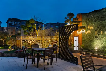 Laishan Hotel Отели рядом с достопримечательностью «Linqiong Ancient City»