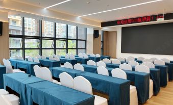 Joyson  Airport Hotel