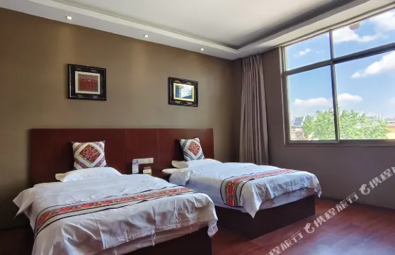 石林天地人和客棧