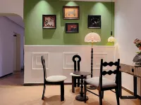 Dilireba Female Only Hostel (Guanyinqiao Food Street)