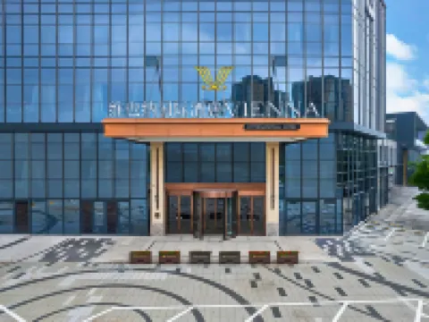 Vienna International Hotel (Taishan Changdachang Plaza) Hotels in Taishan