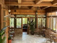 Guanshanzhi Private Hot Spring Homestay (China Ancient Qiang City)
