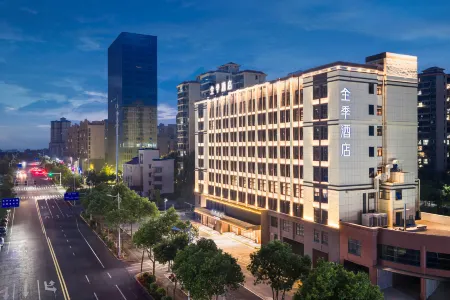 Quanji Hotel (Yueyang Dongting Lake Town Branch) Отели рядом с достопримечательностью «Sheng'an Temple»