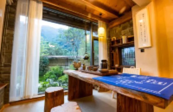 Mountain House | Vacation Apartment (Zhongnan Mountain Village)